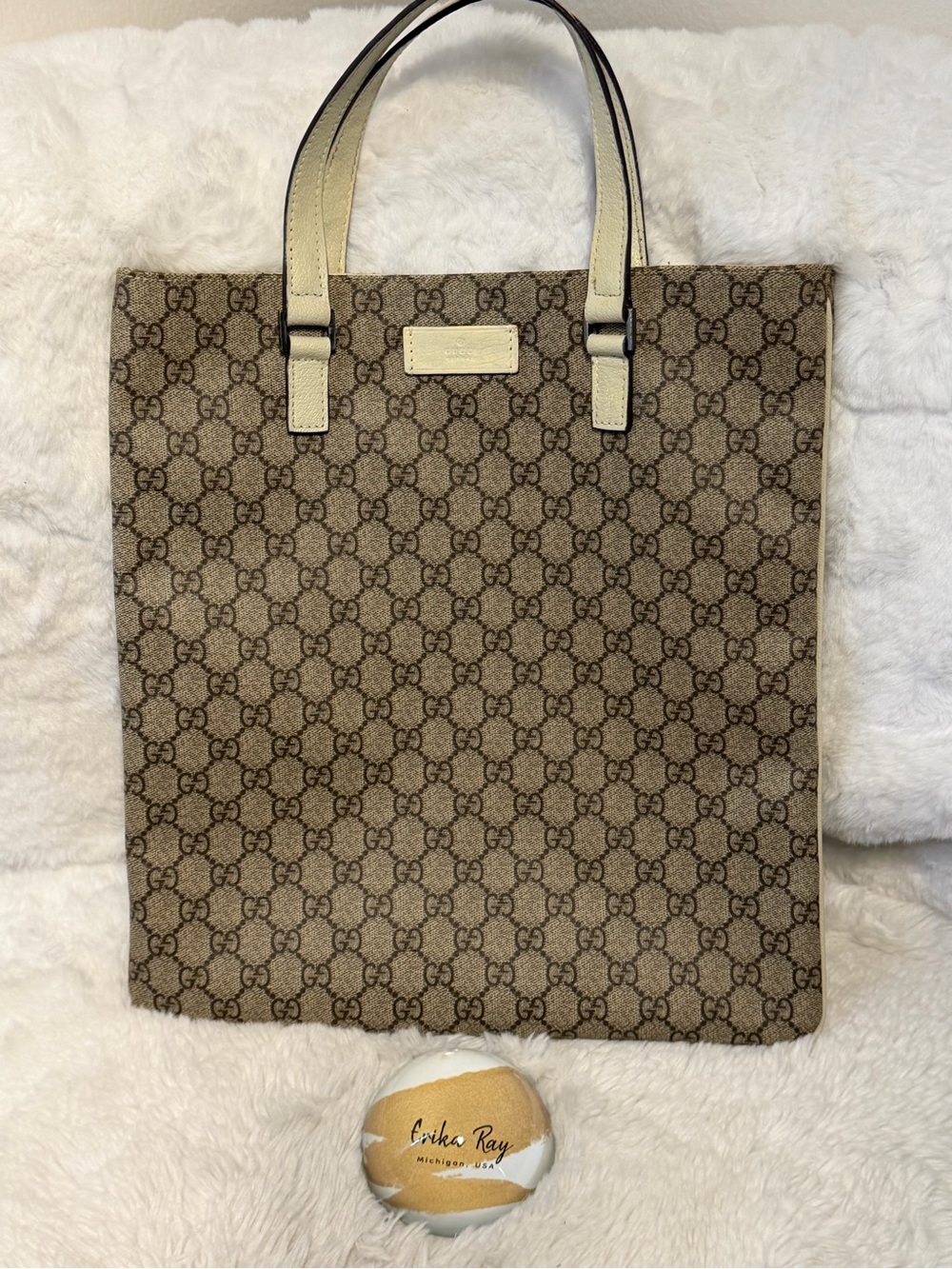 Gucci GG Canvas‎ Supreme Flat Tote